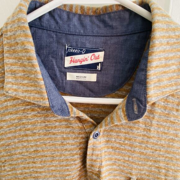 JOHNNIE-O Shirt Mens Size Medium Golden Yellow Striped Hangin' Out GOLF Polo - Picture 2 of 6